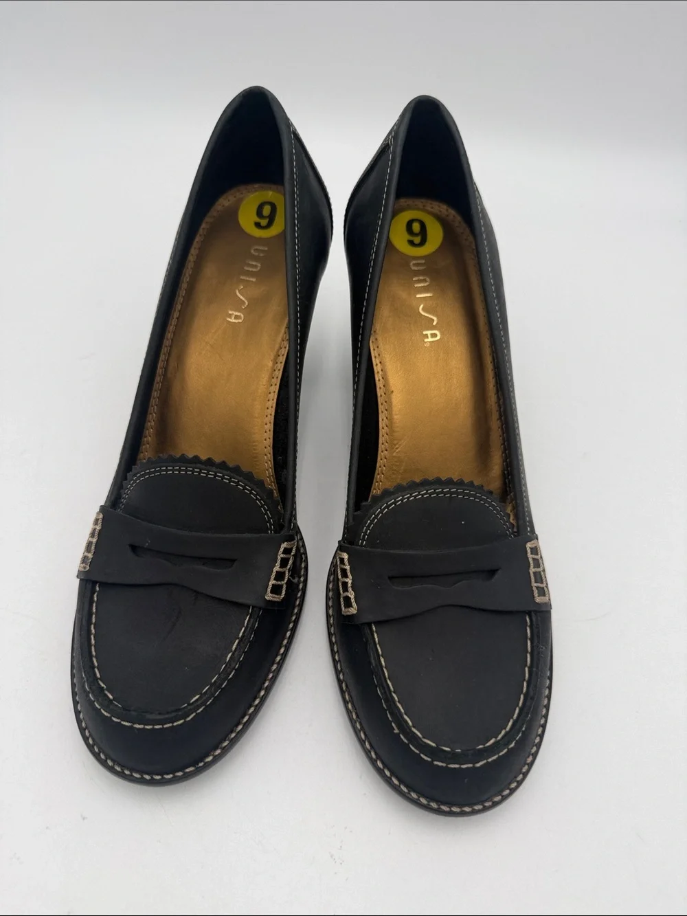 Vintage Unisa Black Leather Penny Loafer Heels women 9B casual office Y2K retro